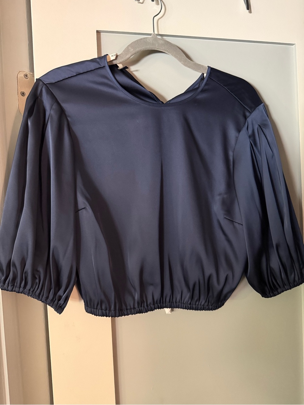 Anthropologie Scotch & Soda Cropped Navy Satin Balloon-Sleeve Blouse